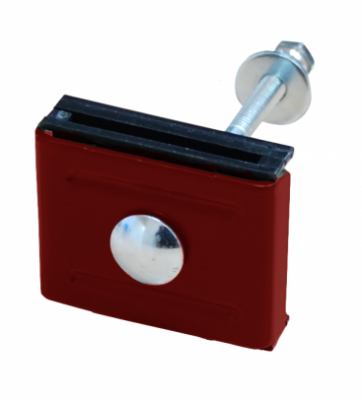 skoba_bolt_krasnoe_vino