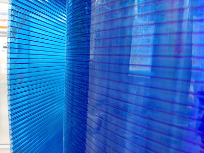 sotovyj_polikarbonat_sinij_novattro3